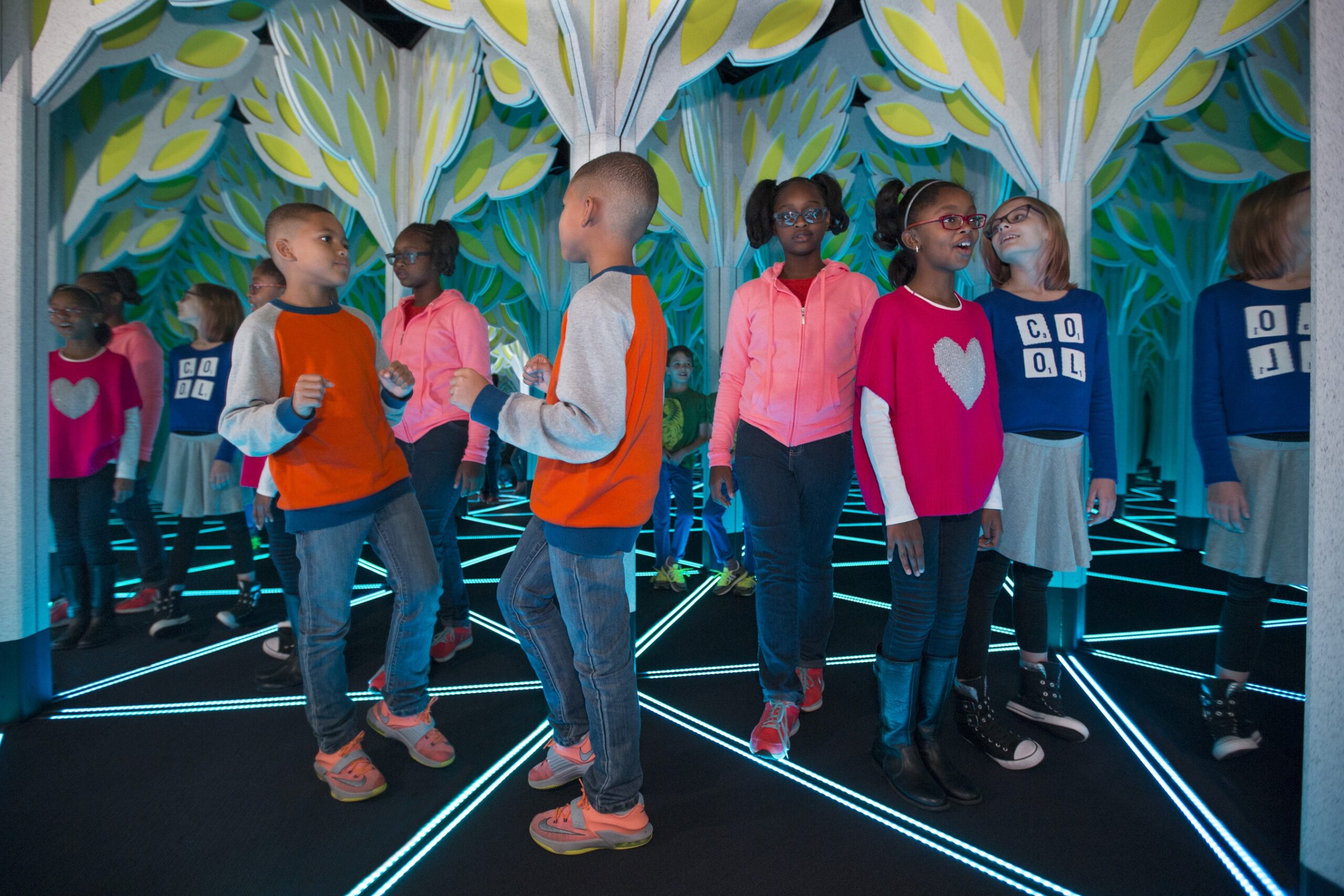 Numbers In Nature A Mirror Maze Griffin Museum Of Science And Industry